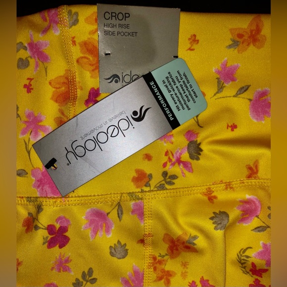 NWT Ideology Performance Cropped Leggings Pansy Lemon Yellow Floral Sz XL - Picture 10 of 11